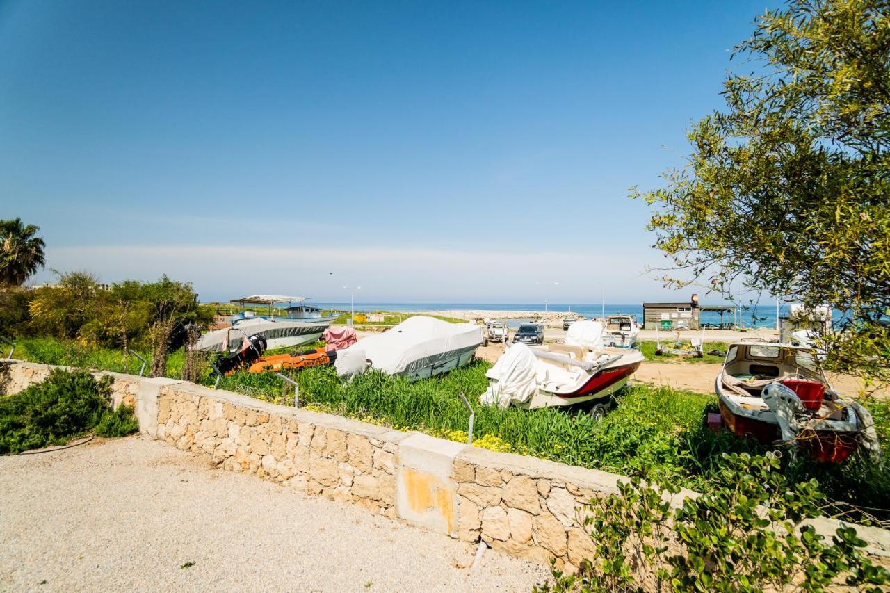 Spacious Three-Bedroom Apartment With Sea View A4 Lapithos  Exterior photo